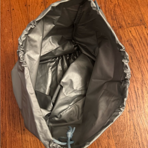 Prada Linea Rossa Large Nylon Dust Bag – Gray Red Stripe – 18”x13”– Authentic - Picture 5 of 5